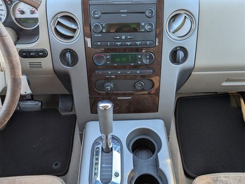 Used 2007 Ford F150 King Ranch image 7