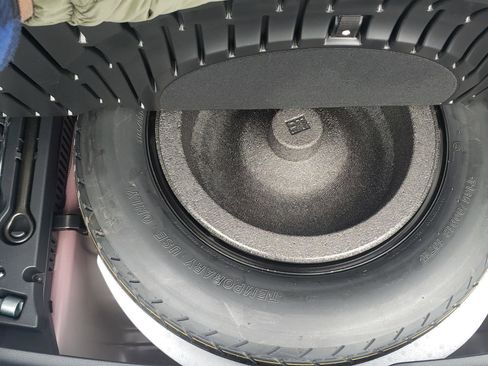 New 2025 Toyota RAV4 XSE image 8