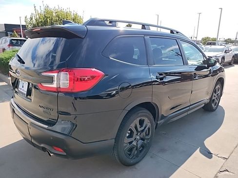 Certified 2025 Subaru Ascent Bronze Edition image 8
