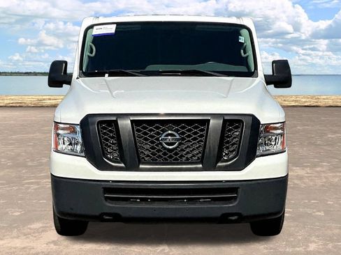 Used 2021 Nissan NV 2500 SV RWD image 2