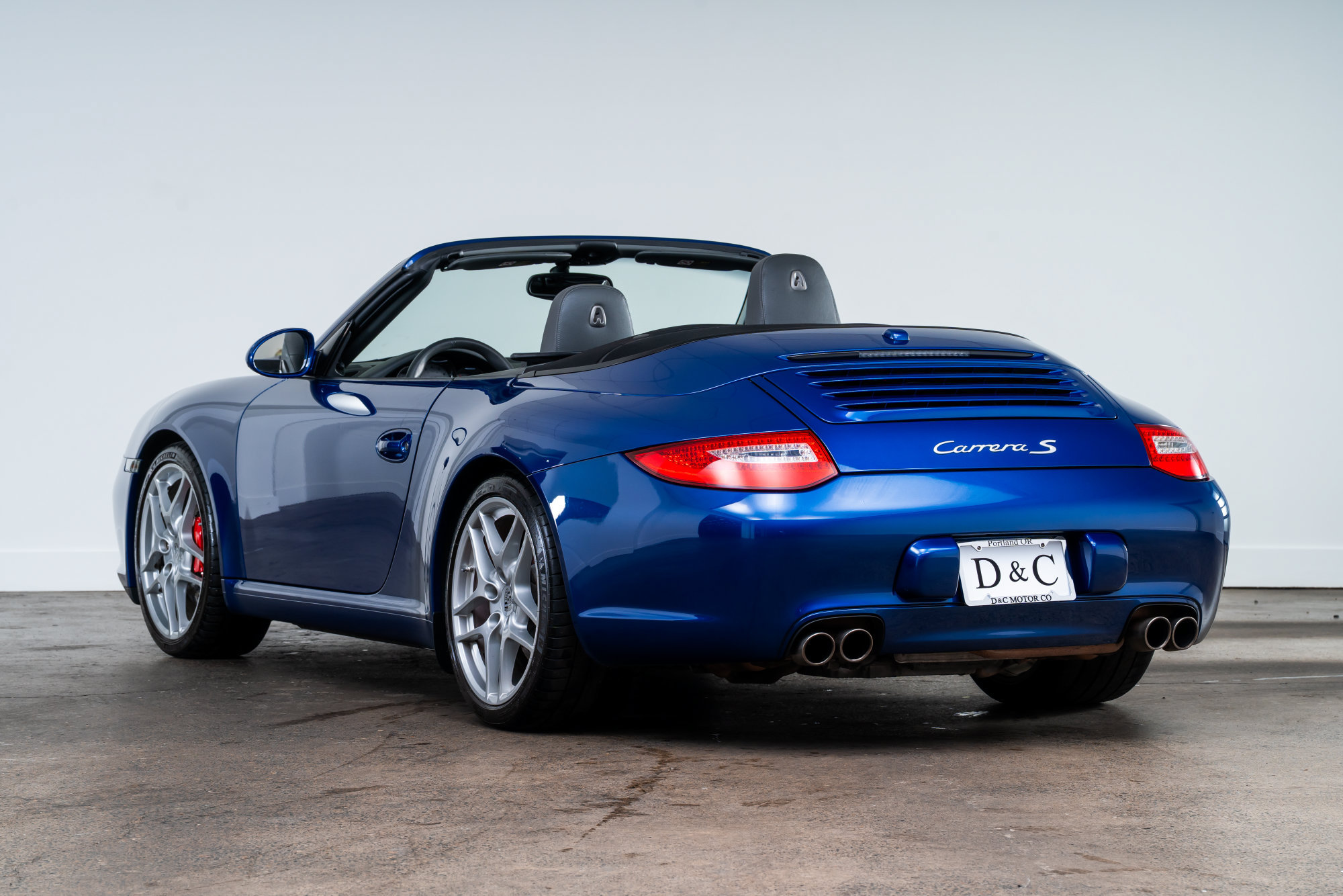 Used 2009 Porsche 911 Carrera S RWD image 6