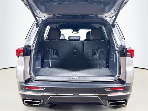 Used 2025 Buick Enclave Preferred image 25