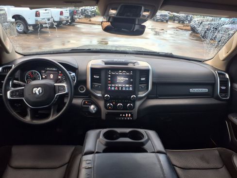 Used 2021 RAM 1500 Laramie RWD image 14