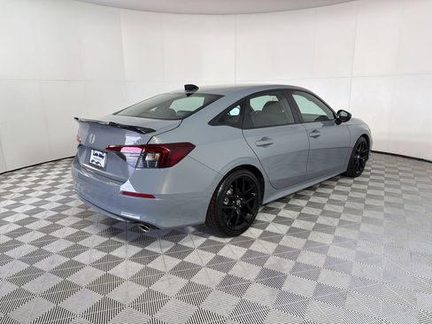 Certified 2025 Honda Civic Sport image 9