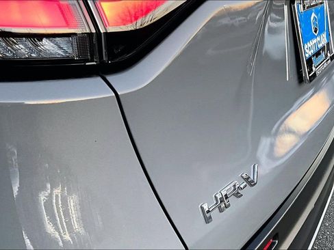 Used 2024 Honda HR-V Sport image 24