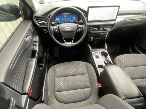 Used 2023 Ford Escape Active image 11