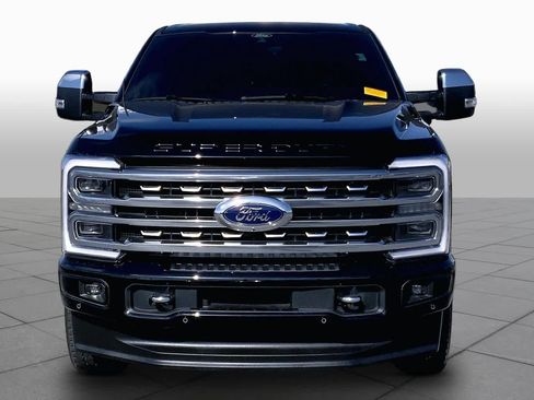 Used 2024 Ford F350 Platinum w/ FX4 Off-Road Package AWD/4WD image 4