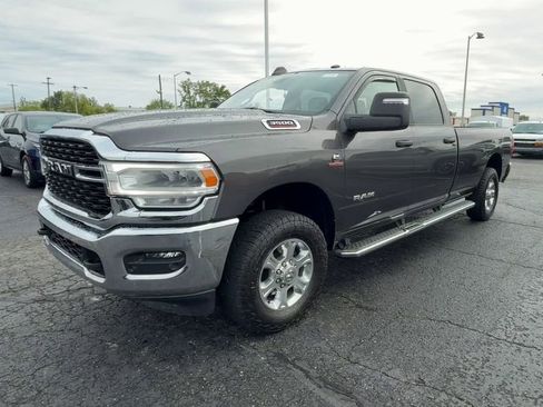 Used 2024 RAM 3500 Big Horn w/ Level 2 Equipment Group AWD/4WD image 4