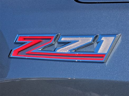 Used 2023 Chevrolet Silverado 1500 RST image 32