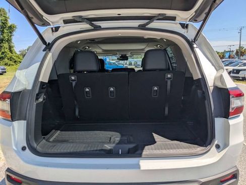 Used 2023 Honda Pilot Elite image 13