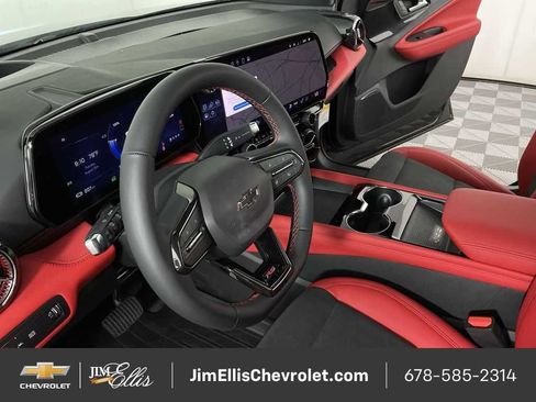 New 2025 Chevrolet Blazer EV RS image 41