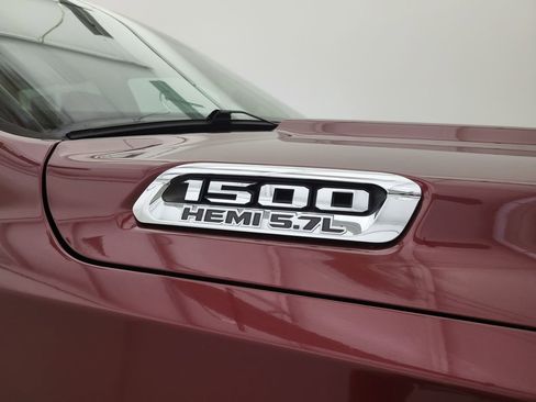 Used 2019 RAM 1500 Big Horn image 27