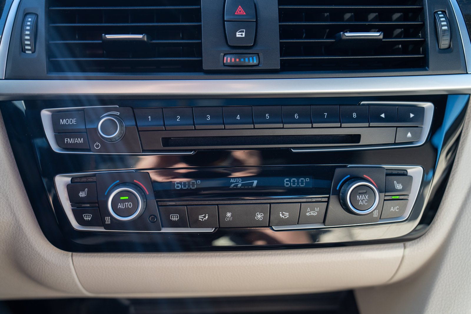 Used 2020 BMW 440i Coupe w/ M Sport Package RWD image 18