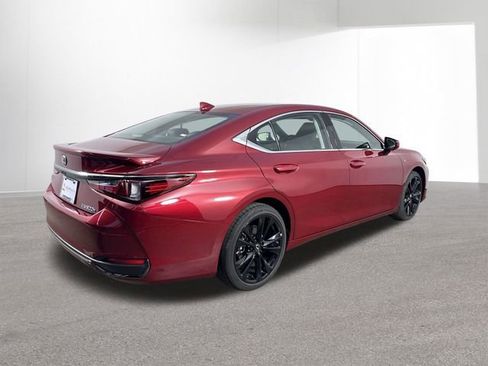 Certified 2025 Lexus ES 300h F Sport image 39