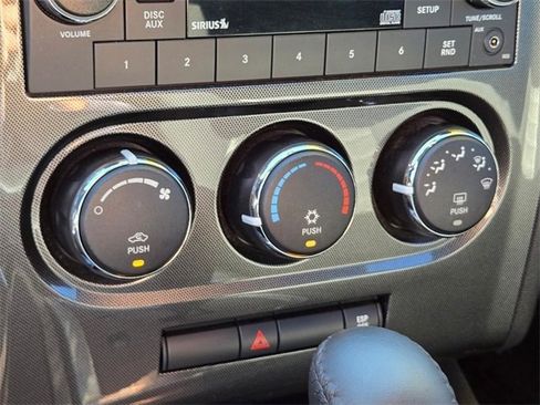 Used 2009 Dodge Challenger R/T image 31