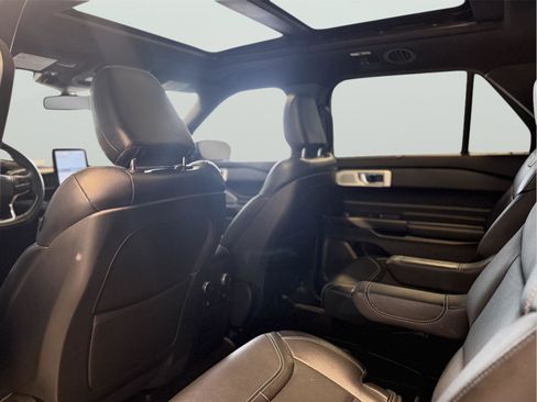 Used 2020 Ford Explorer ST w/ ST Street Pack image 24