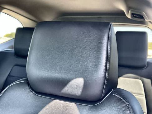 Used 2020 Honda CR-V Touring image 25