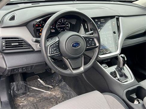 Used 2023 Subaru Outback Premium image 17
