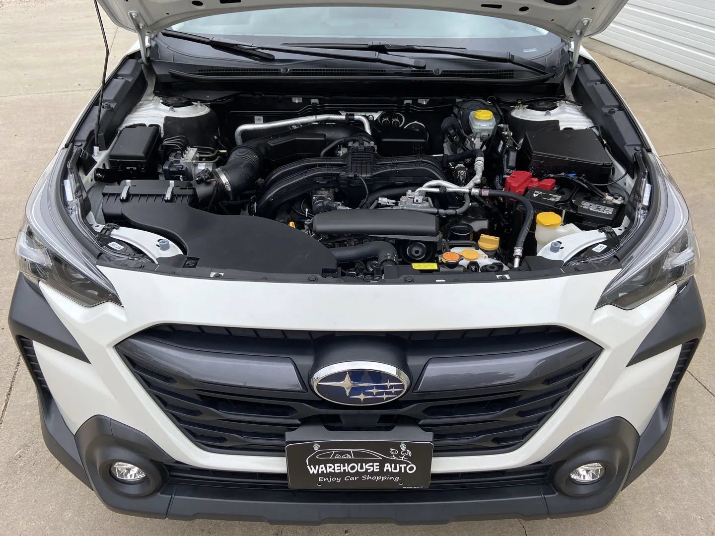 Used 2024 Subaru Outback Premium AWD/4WD image 25