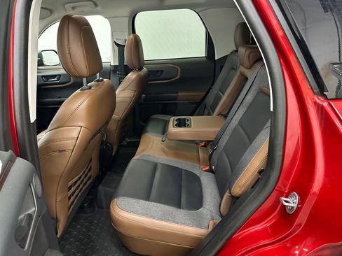 Used 2021 Ford Bronco Sport Outer Banks w/ Outer Banks Package (96D) image 21