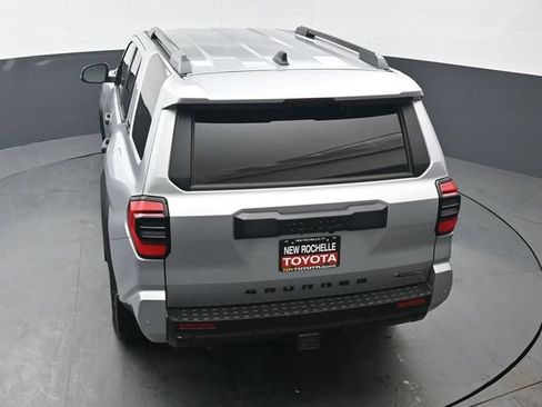 Certified 2026 Toyota 4Runner TRD Off-Road Premium AWD/4WD image 40