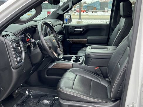 Used 2020 Chevrolet Silverado 1500 High Country w/ Technology Package image 15