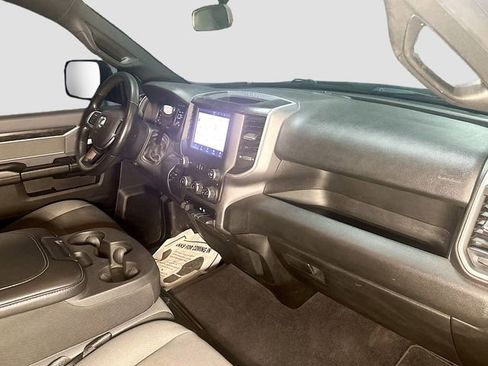 Used 2022 RAM 2500 Big Horn image 28