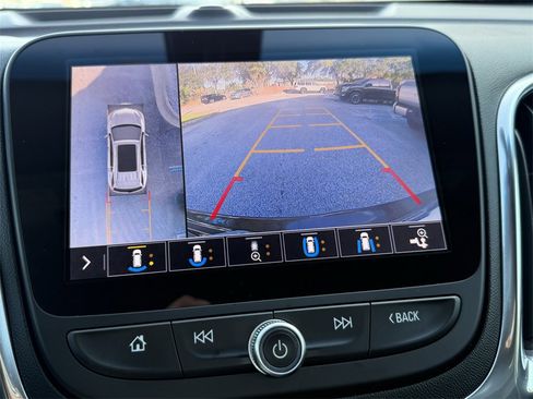 Used 2019 Chevrolet Equinox Premier image 26