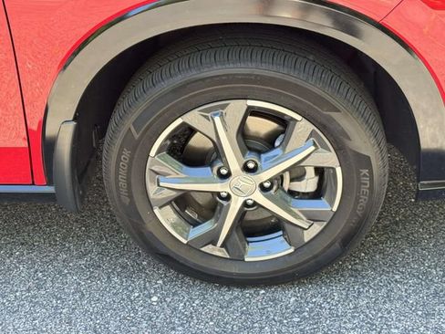 Certified 2025 Honda HR-V EX-L image 7