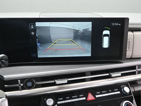 New 2026 Hyundai Santa Fe SE FWD image 6