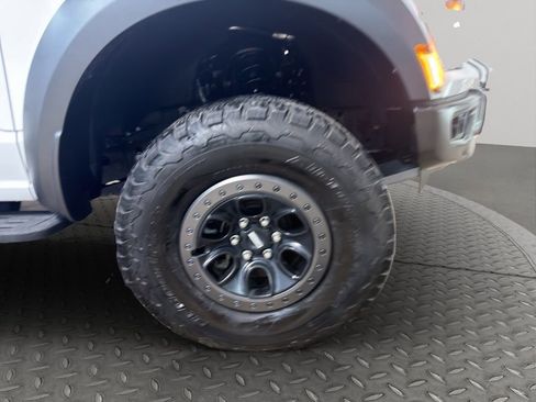 Used 2022 Ford F150 Raptor w/ Equipment Group 801A High AWD/4WD image 22
