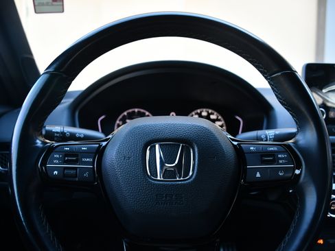 Used 2022 Honda Civic Sport image 10