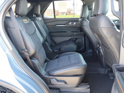 New 2026 Ford Explorer Tremor w/ Tremor Convenience Package image 13