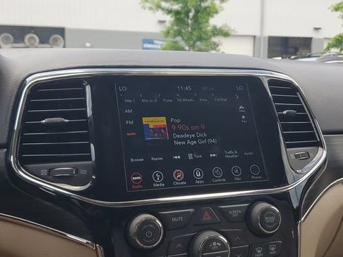 Certified 2019 Jeep Grand Cherokee Limited AWD/4WD image 29