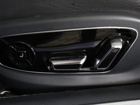 Used 2022 Audi A8 L 3.0T w/ Executive Package image 39