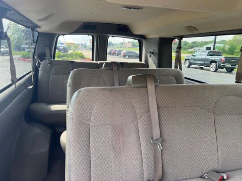 Used 2015 Chevrolet Express 3500 LT w/ LT Preferred Equipment Group image 9