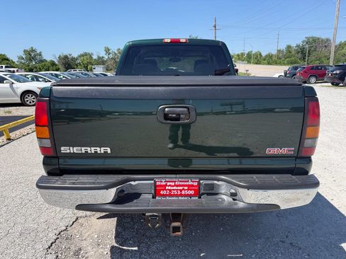 Used 2004 GMC Sierra 1500 SLT w/ Light Duty Power Package AWD/4WD image 3