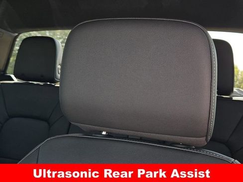 New 2026 GMC Canyon Elevation w/ Convenience Package image 21