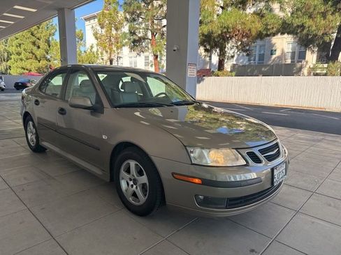 Used 2004 Saab 9-3 Linear image 3