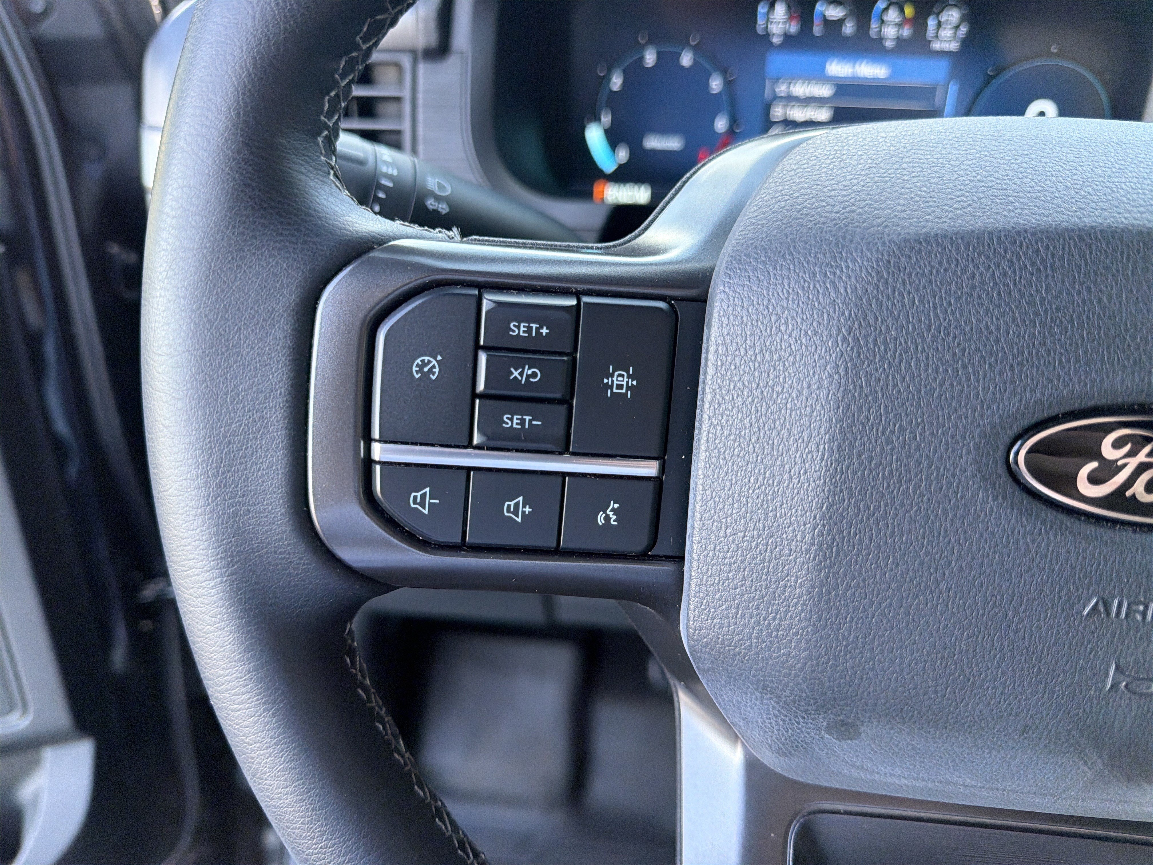 Used 2024 Ford F150 XLT w/ XLT Black Appearance Package AWD/4WD image 30