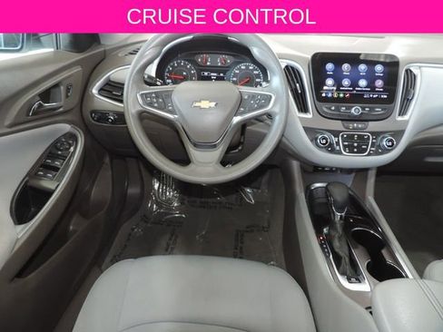 Certified 2024 Chevrolet Malibu LT image 18