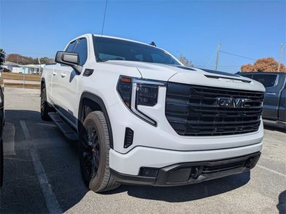 Used 2023 GMC Sierra 1500 Elevation w/ LPO, Elevation Black Package