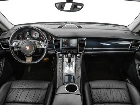 Used 2010 Porsche Panamera S RWD image 12