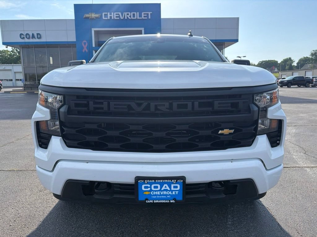 Used 2023 Chevrolet Silverado 1500 Custom AWD/4WD image 8