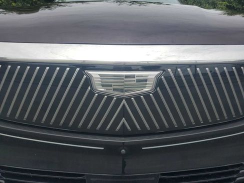 Used 2025 Cadillac Escalade IQ Luxury 2 AWD/4WD image 9