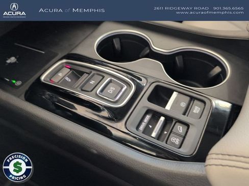 Used 2025 Honda Pilot Touring image 18