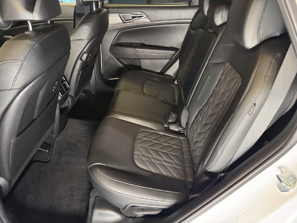 Used 2024 Kia Sportage X-Line AWD/4WD image 21
