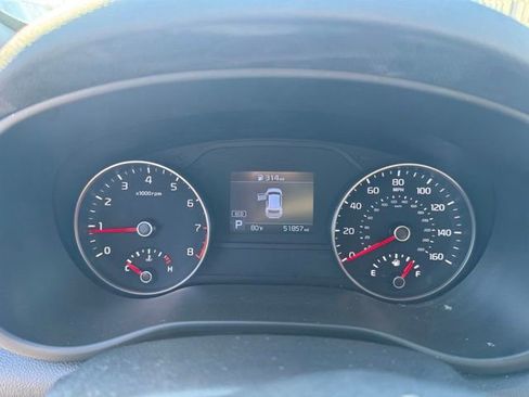 Used 2021 Kia Sportage LX image 12