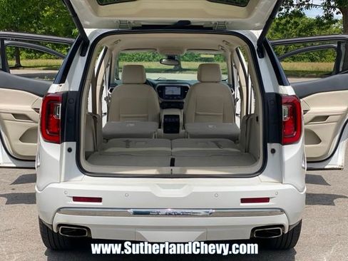 Used 2023 GMC Acadia Denali AWD/4WD image 49