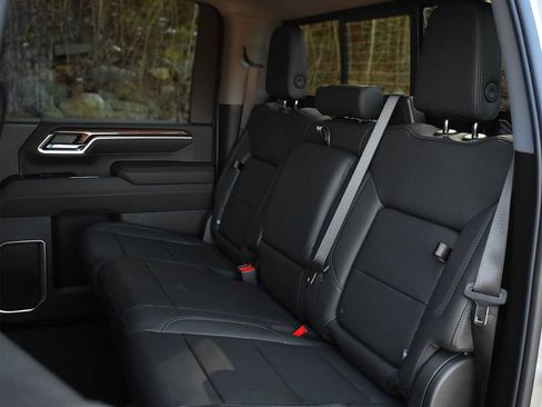 New 2026 Chevrolet Silverado 2500 LT image 12